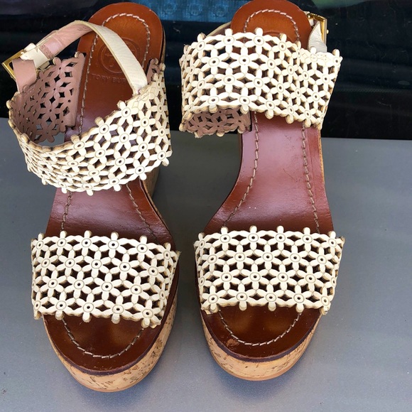 Tory Burch Shoes - Tory Burch wedge size 5.5